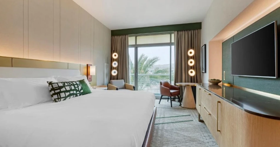 Walk to Petco Park: Stylish Hotels in the Heart of San Diego