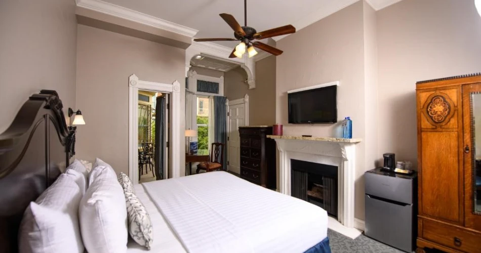 San Diego on a Budget: Discover Cheap Hotels Near Petco Park for Your Stay