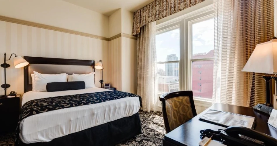 Unleashing San Diego: Your Ultimate Hotel Guide Near Petco Park