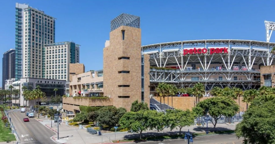 Baseball Fans’ Haven: Your Perfect Stay at a Hotel Connected to Petco Park